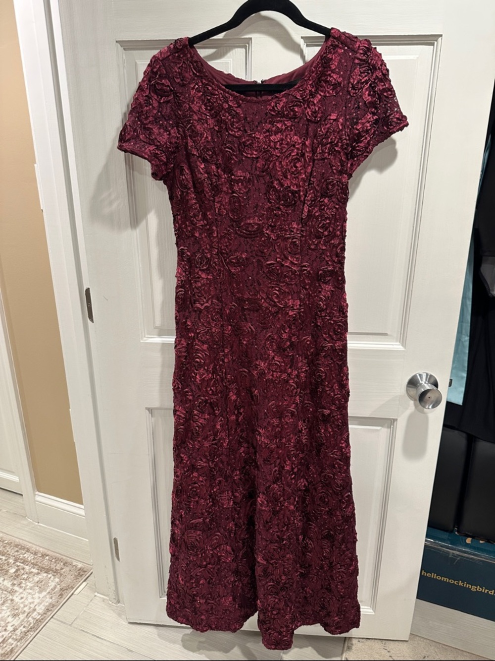 Alex Evenings Evelyn Rosette lace Merlot gown